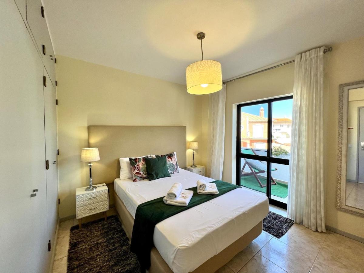 Apartamento Faro Airport Flat 6 By Homing Exterior foto